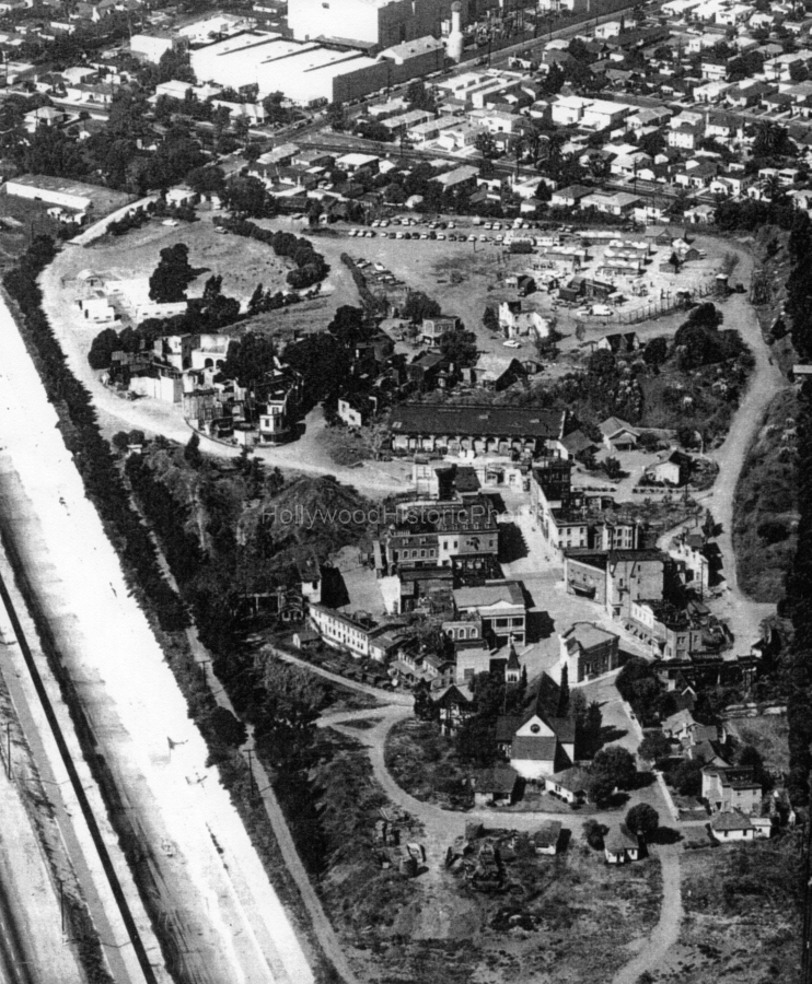 MGM 1938 Aerial Gone With the Wind wm.jpg